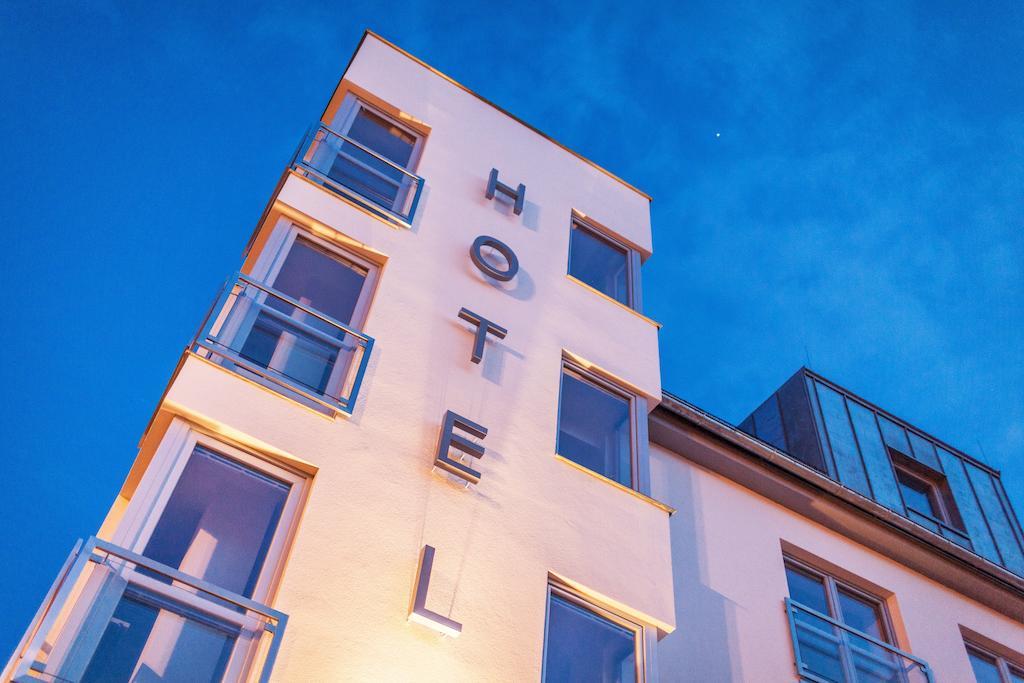 Graphic Hotel Novy Jicin Exterior photo